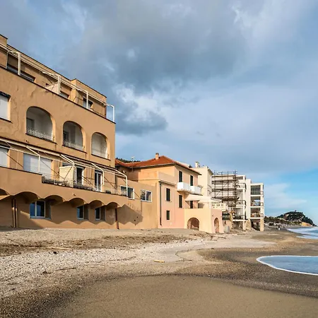 Villa Liliana - Faro - Esclusivo Con Accesso Diretto Alla Spiaggia *